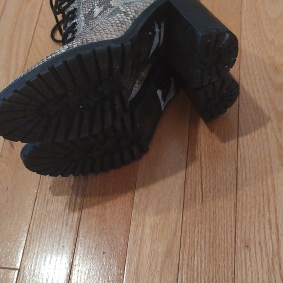 -Dolce Vita Norma leather snake print back zip combat boots - Picture 5 of 10